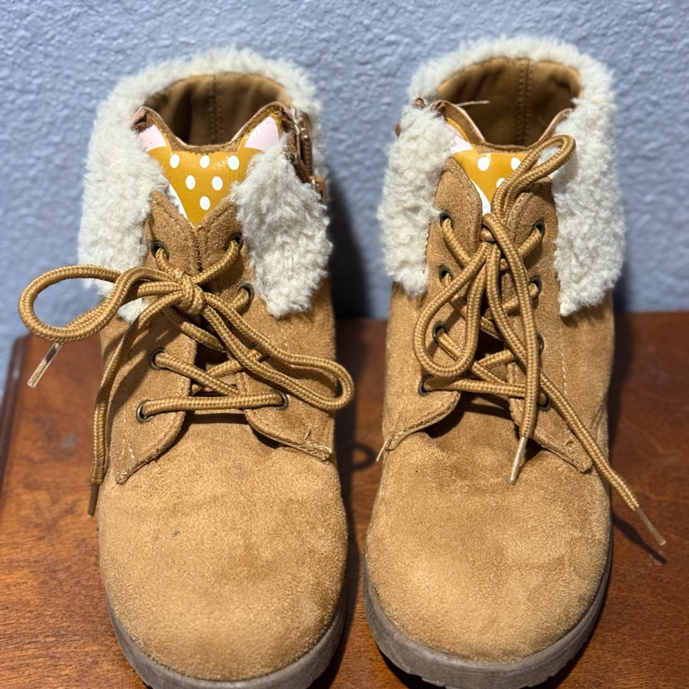 Fabkids Tan Fleece-Lined Boots